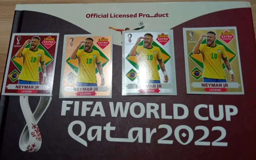 Figurinha Extra Sticker Legend Copa do Mundo Qatar 2022 Neymar
